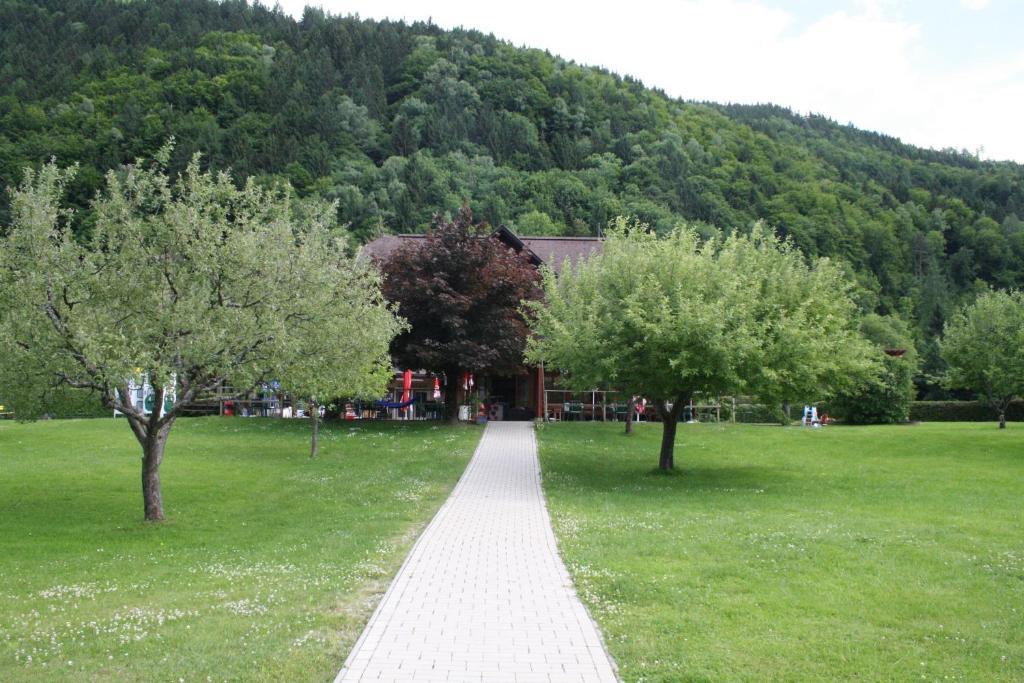 Gasthaus Gasthof & Strandbad Messner Landskron Exterior foto
